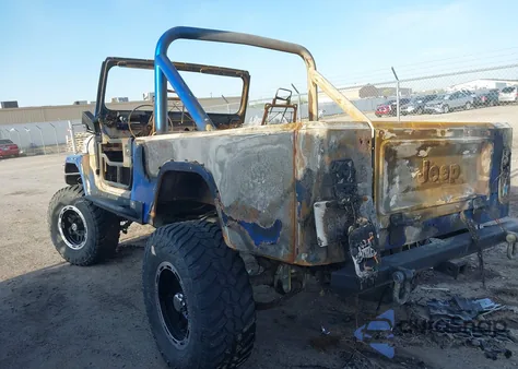 1984 Jeep Scrambler из США, поврежденный, VIN 1JCUM88EXT0388523